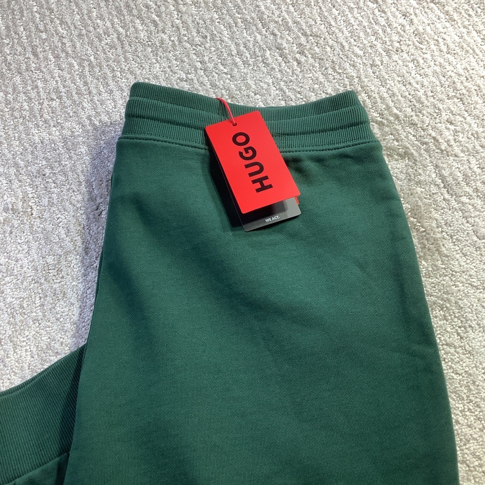 HUGO Men's Forest Green Sweatpants